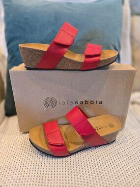 LolaSabbia by Eric Michael Liat Red Leather Sandal Size 36 (US 5.5/6)